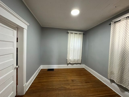 For Lease - 293 Dalhousie Street Unit# Unit 1, Peterborough, Ontario - Photo 3