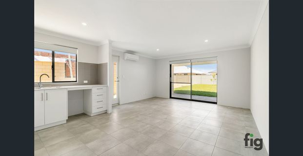 FRESH, MODERN AND READY TO MOVE IN NOW - Photo 1