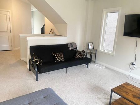 For Lease - 4552 Portage Road Unit# 59, Niagara Falls, Ontario - Photo 3