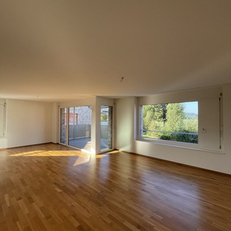Modern und Zentral: 4.5 Zimmer-Wohnung im Grünen - Foto 1