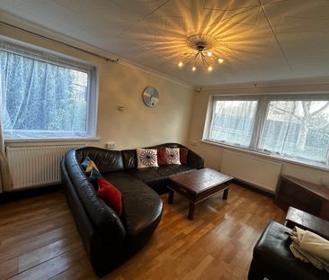 1 Bed Flat, Nalton House, NW6 - Photo 2