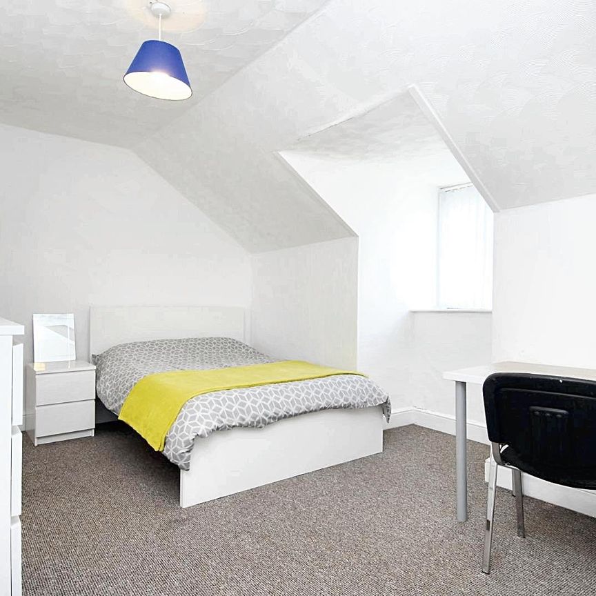 Lockyer Road, Flat 4, Plymouth - Photo 1