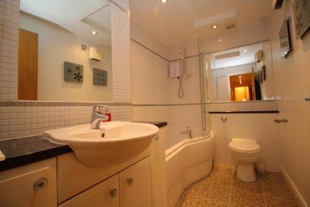 1 bedroom flat to rent - Photo 3