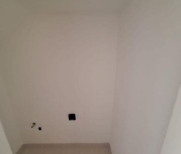 Spacious 3-Bedroom Townhouse in Nasma Residence - Photo 1