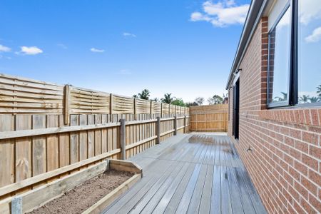 100 Gamble Road Carrum Downs VIC - Photo 2