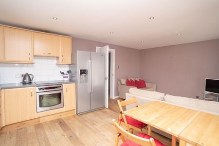 Shore, The Shore, Edinburgh, EH6 - Photo 3