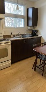 4 1/2 - Quartier Saint-Sacrement - Disponible immédiatement - Photo 3