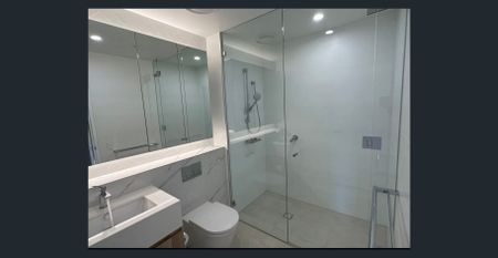 The Landmark Building | Fully Furnished | Free Gym & Swimming Pool & Cinema | Huge Open Balcony & Water View - Photo 5