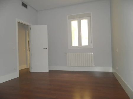 Piso de alquiler en Calle de José Ortega y Gasset, 59, Lista - Foto 2