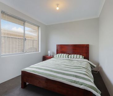 In the Heart of Baldivis - Photo 2