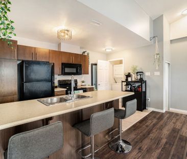 For Lease - 105 Artesa Private Unit# I, Kanata, Ontario - Photo 2