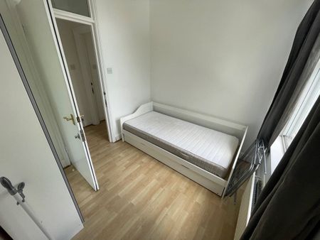 2 Bed Flat, The Vale, W3 - Photo 2