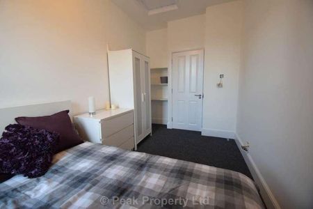 Excellent Location Close To Hospital - Westborough Road, SS0 - Photo 4