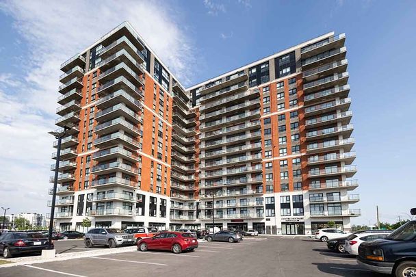 Le James Laval Apartments - Photo 1