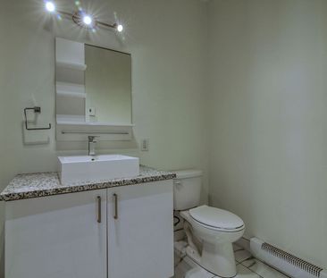 6600 Darlington, Montréal, QC - Photo 1