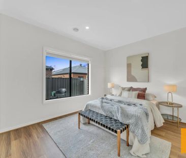 “Family home with a designer touch to every corner!” - Photo 2
