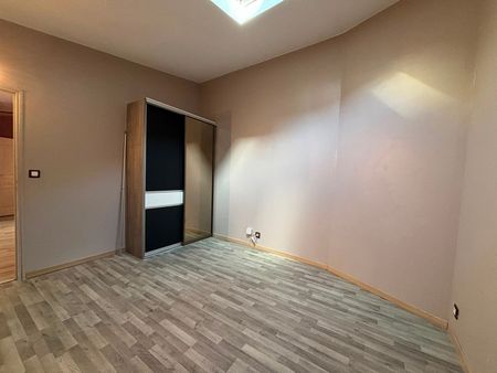 Location Appartement 3 pièces 53m² - Photo 2