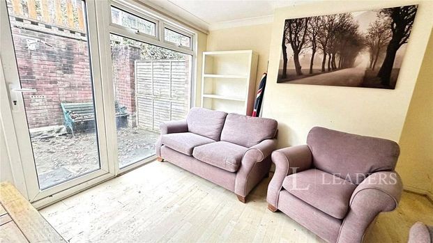 5 bedroom house share to rent - Photo 1