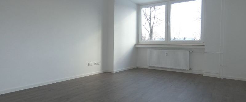 *** Altbauflair in Schlossnähe! Sanierte 2-Zi.-Wohnung mit Duschbad in Schlossparknähe! *** - Foto 1