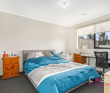 9 Dalziell Crescent, Cranbourne North - Photo 5