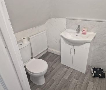 1 bedroom duplex to rent - Photo 5