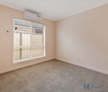 2/11 Panorama Avenue, 3337, Melton West Vic - Photo 6