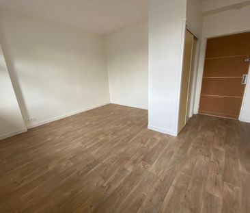 Location Appartement 1 pièce 27m² TOURS 37000 - Photo 4