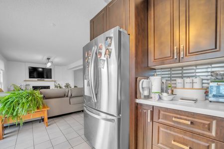 For Lease - 36 Savage Road Unit# Main, Newmarket, Ontario - Photo 5