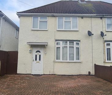 3 bedroom semi-detached house to rent - Photo 2