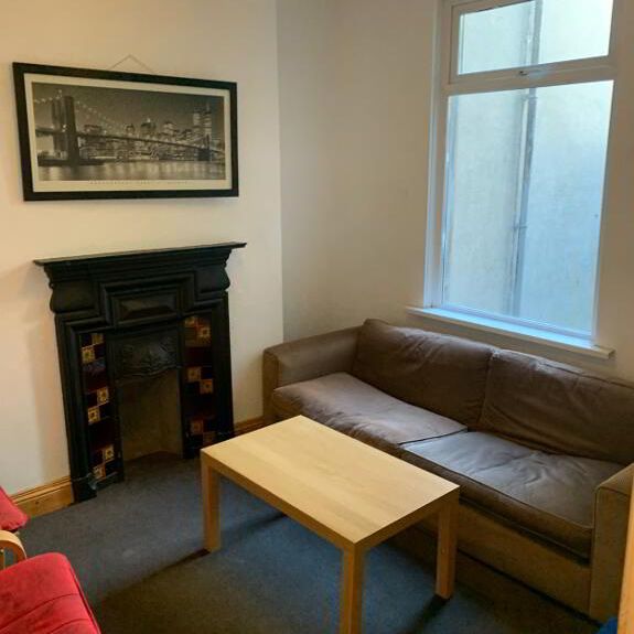 28 Eblana Street, Belfast, BT7 1LD - Photo 1