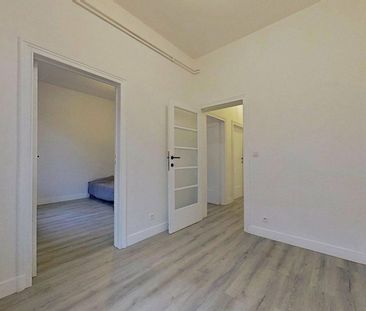 Flat for rent - Photo 2