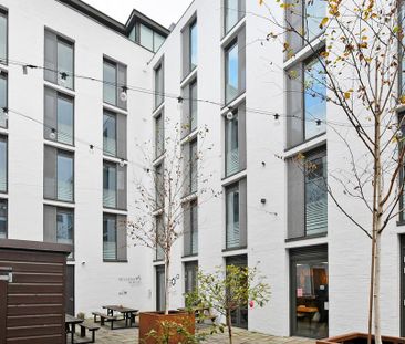 5 bedroom apartment to rent - Photo 4