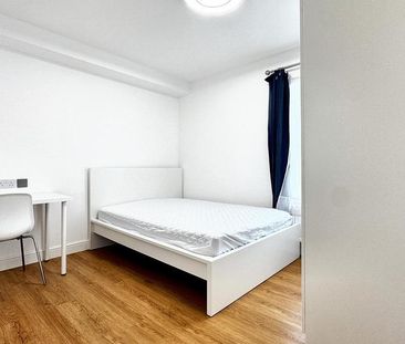 3 bedroom flat to rent - Photo 5