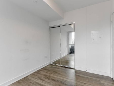 For Lease - 375 Sea Ray Avenue Unit# 325, Innisfil, Ontario - Photo 2