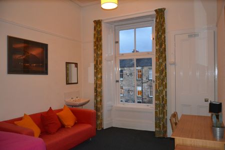 Room in a Shared House, Queen Square, G41 - Photo 2