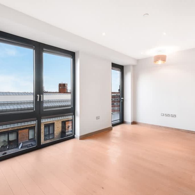 Bellwether Lane London SW18 - Photo 1