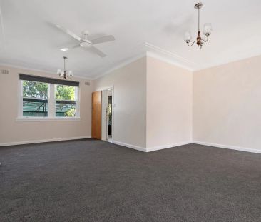 8 Lachal Avenue, Kogarah. - Photo 5