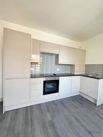 1 bedroom flat to rent - Photo 2