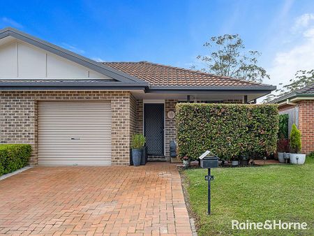 2/47 Greenvale Rd, Green Point, NSW 2251 - Photo 2