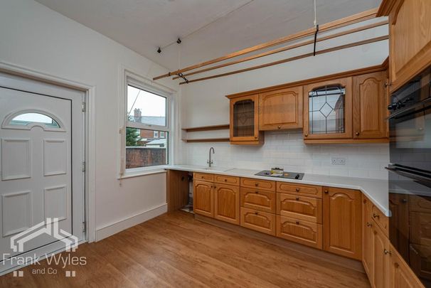 2 bedroom terraced house to rent - Photo 1