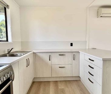 Stunning Freshly Renovated Home in a Prime Location - Photo 3