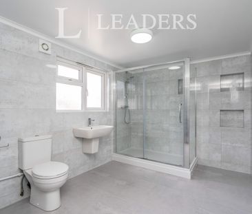 2 bedroom apartment to rent Commercial Road, SO15 - Photo 5