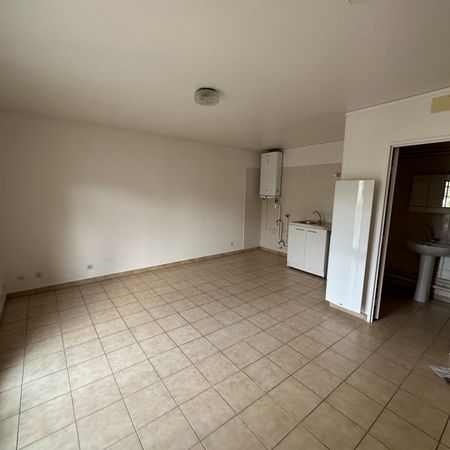Location Appartement 1 pièce 25m² GAGNY 93220 - Photo 4