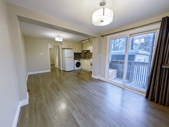 For Lease - 258 Kenilworth Avenue Unit# 2, Toronto, Ontario - Photo 1