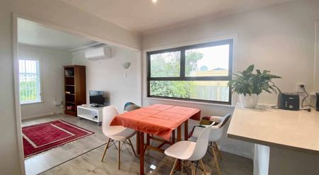 LOOK AT ALL THIS SPACE! - Photo 3