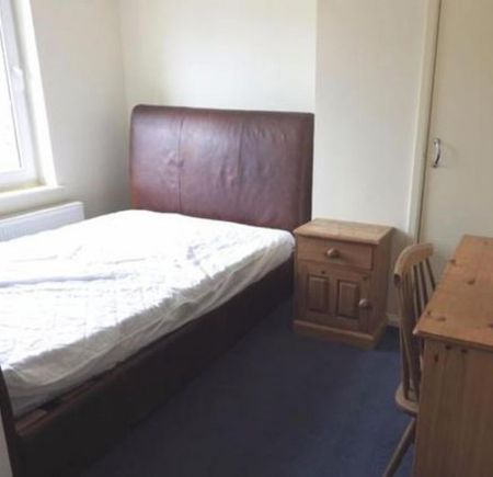 4 bedroom house share to rent - Photo 3