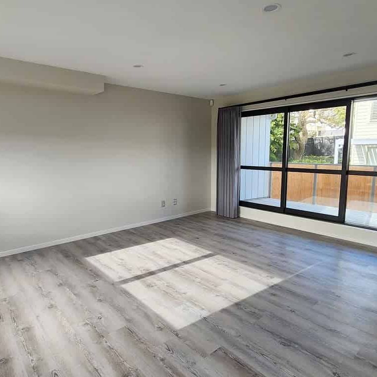 Lot E - Maintenance Free 3 Bedroom Home - Photo 1