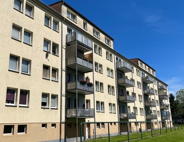 Familienträume werden wahr – 3 Zimmer sofort bezugsfertig - Photo 1