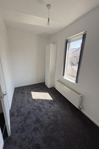 5 Acton Street, Belfast, BT13 3GU - Photo 5