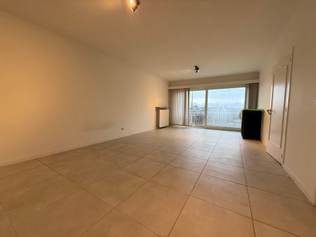 TE HUUR: Ruim appartement in centrum Ruiselede! - Photo 3